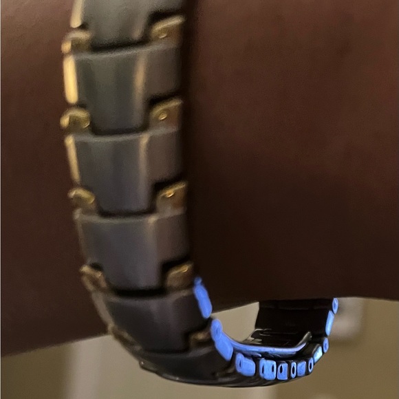 2003 CITIZEN Elegance Signature Collection Ladies Analog Watch - Picture 12 of 12